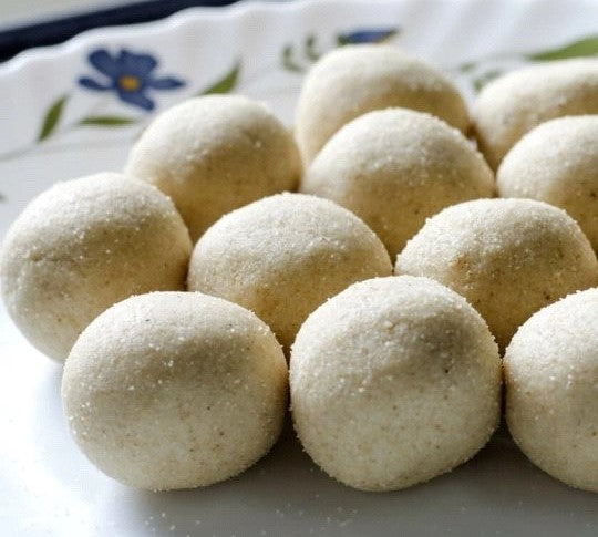 Rava Laddu - ரவா லட்டு -Amildams